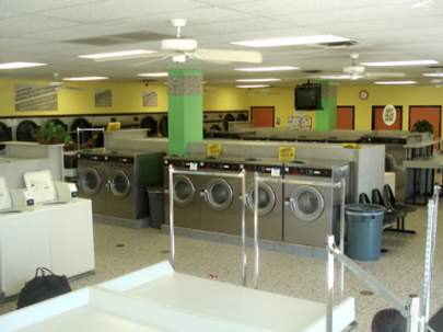 Orange Avenue location. Multiple washers and dryer. Counter space, ceiling fans. Clean and tidy.